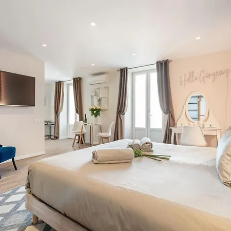 Elegant Jacuzzi Loft In Massena